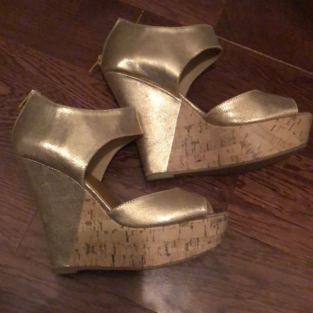 Madden Girl 8.5 Willardd Gold Paris.